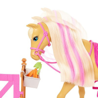 Barbie – Panenka s koníky