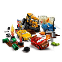 10744 LEGO JUNIORS - Závody Thunder Hollow Crazy 8