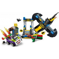 10753 LEGO JUNIORS - Joker útočí na jeskyni Batmana