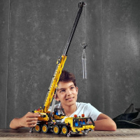42108 LEGO TECHNIC - Pojízdný jeřáb