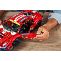 42125 Lego Technic – Ferrari 488 GTE AF Corse #51