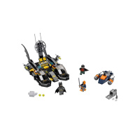 76034 LEGO SUPER HEROES - Honička v přístavu s Batmanovým člunem
