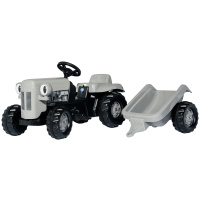Šlapací traktor s vlečkou