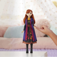 Disney Frozen 2 - Svítící panenka Anna