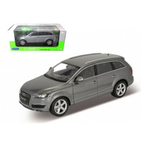 Audi Q7 1:18