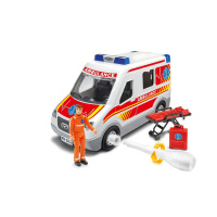 Revell - Model Ambulance