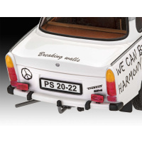 Revell 03320 - Trabant 601