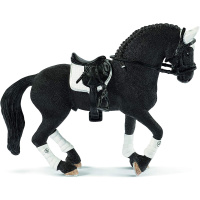 Schleich – Fríský hřebec 42457