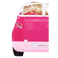 Steffi v SUV
