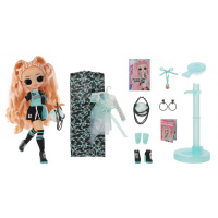 L.O.L. Surprise! O.M.G. Sports- Kicks Babe