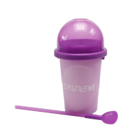 Fialový Slushy Maker - Výroba ledové tříště