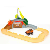 Tonka Climb-Overs - Ripsaw dráha