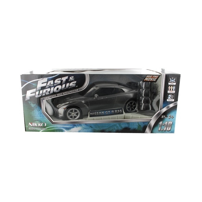 RC Nikko sportovní auto