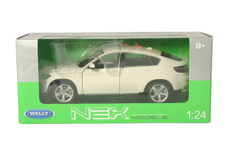 Autíčko 1:24 Audi Q5