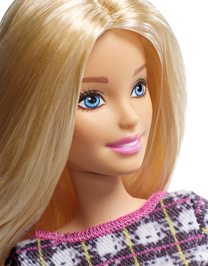 Barbie fashionistas