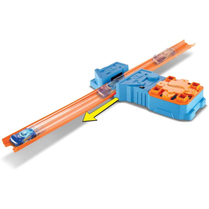 Hot Wheels Truck Builder - Zrychlovač