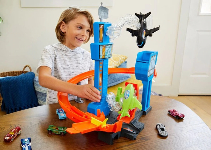 Hot Wheels – Letištní dráha