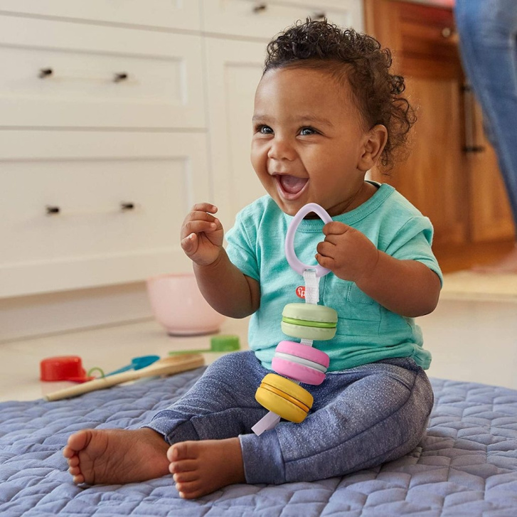 Fisher-Price - Chrastítko makrónky