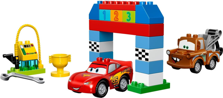 10600 LEGO DUPLO - Klasický závod Cars