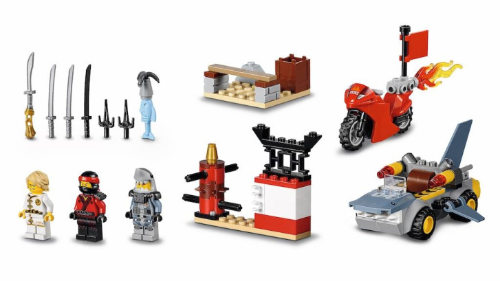 10739 LEGO JUNIORS - Žraločí útok