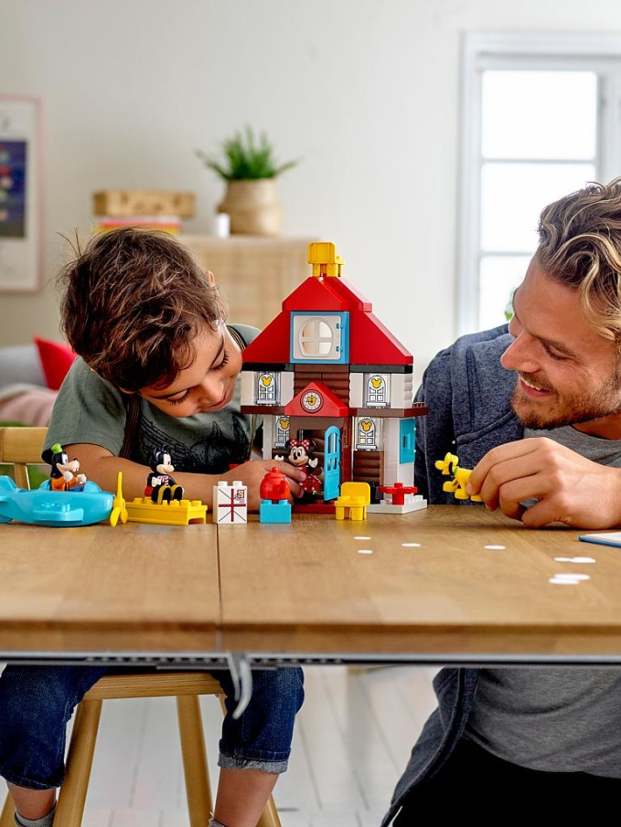 10889 LEGO DUPLO Disney - Mickeyho prázdninový dům