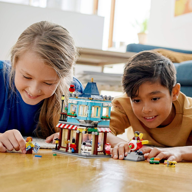 31105 LEGO CREATOR - Hračkářství v centru města