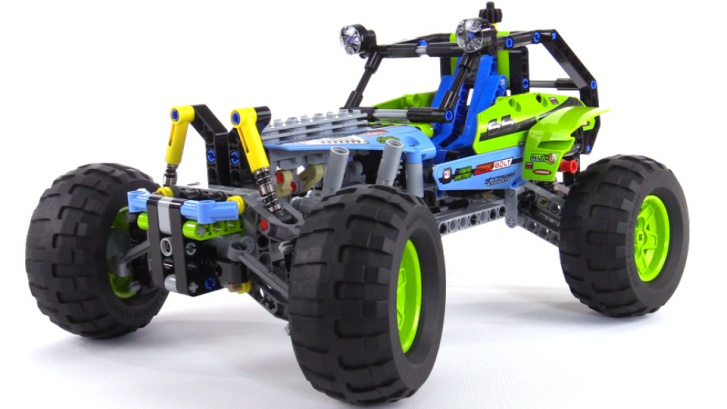 42037 LEGO TECHNIC - Terénní formule