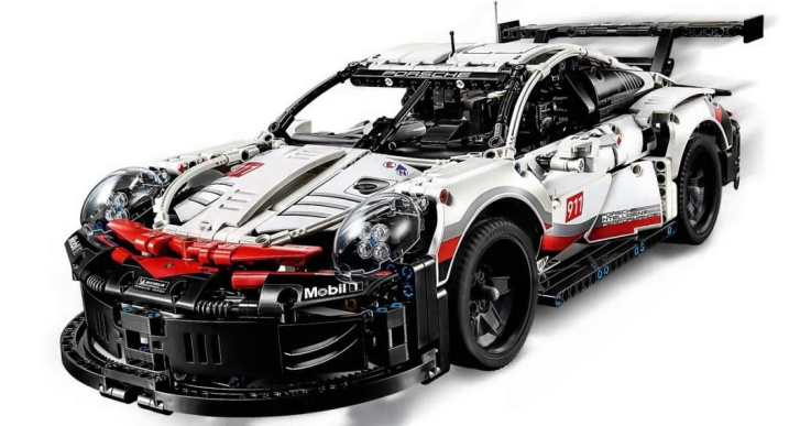 42096 LEGO TECHNIC - Porsche 911 RSR