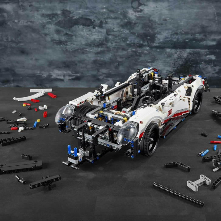 42096 LEGO TECHNIC - Porsche 911 RSR