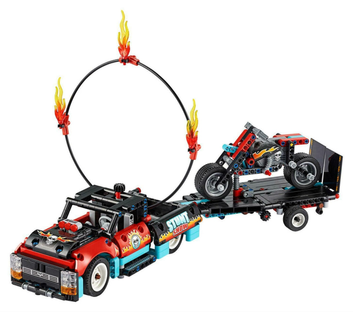 42106 LEGO TECHNIC - Kaskadérská vozidla