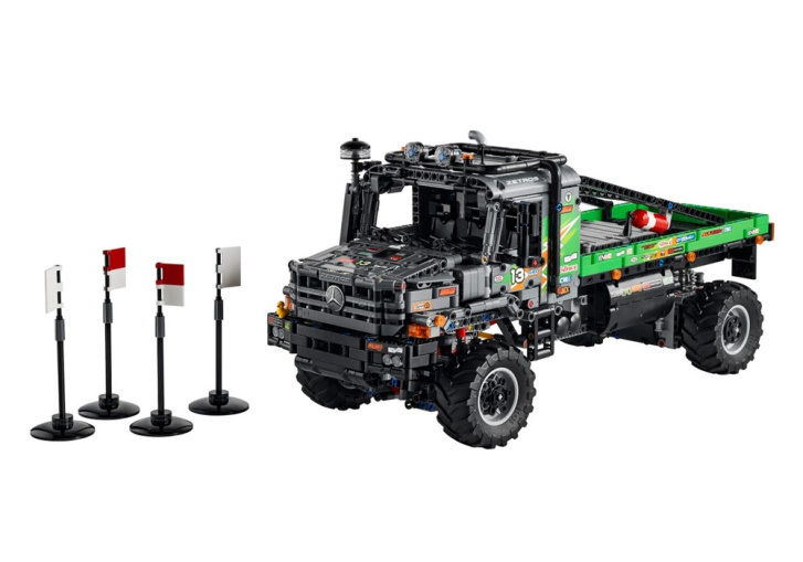 42129 Lego Technic – Náklaďák Mercedes-Benz Zetros 4x4
