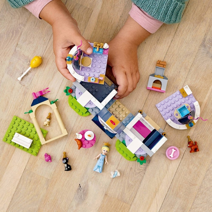 43178 LEGO DISNEY PRINCESS - Popelka a oslava na zámku