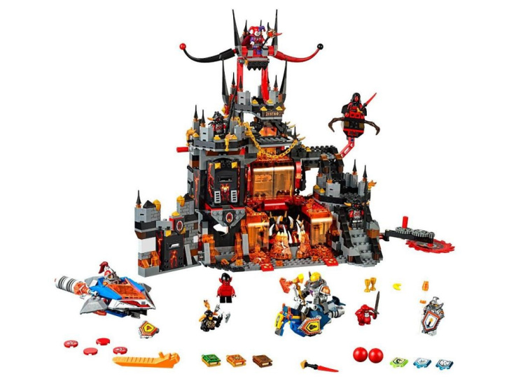 70323 LEGO NEXO KNIGHTS – Jestrovo sopečné doupě