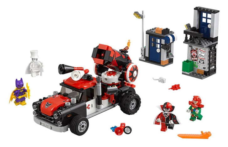 70921 LEGO BATMAN MOVIE - Harley Quinn a útok dělovou koulí