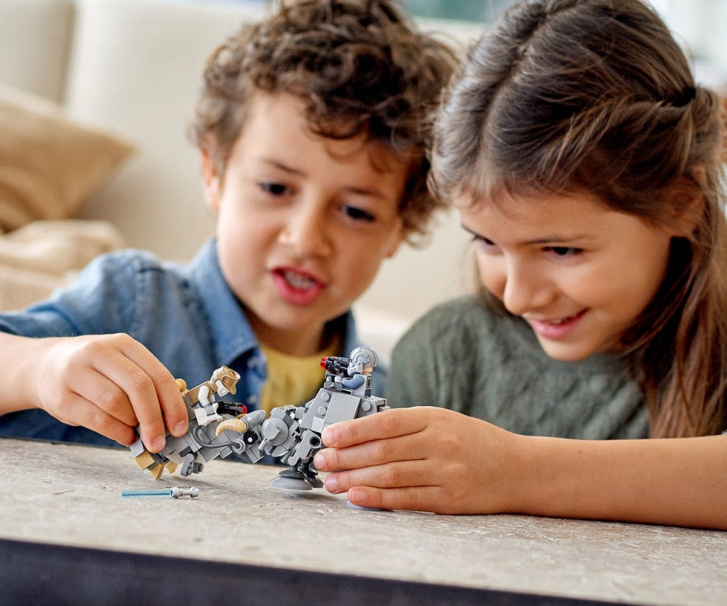 75298 LEGO STARWARS – Mikrobojovníci AT – AT vs. tauntaun