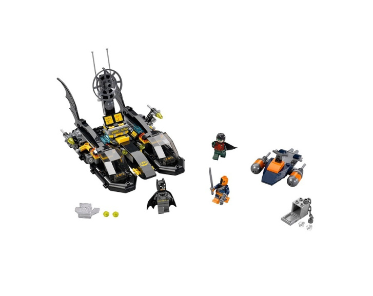 76034 LEGO SUPER HEROES - Honička v přístavu s Batmanovým člunem