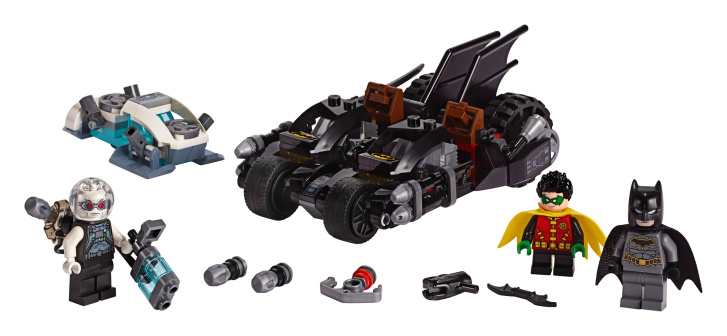 76118 Lego Batman: Mr. Freeze vs. Batman na motorce