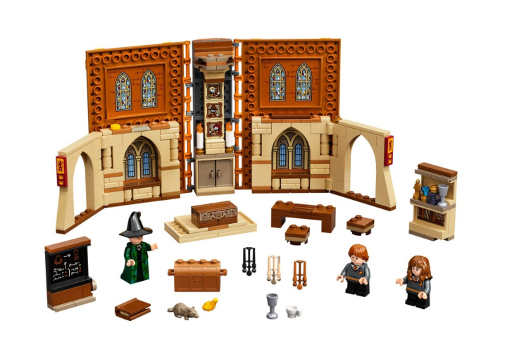 76382 LEGO HARRY POTTER – Kouzelné momenty z Bradavic: Hodina přeměňování