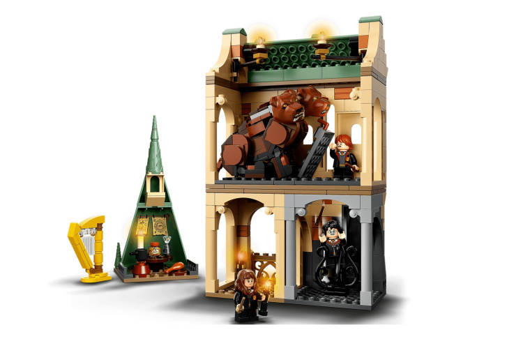 76387 LEGO HARRY POTTER – Rokfort: Setkání s Chlupáčem