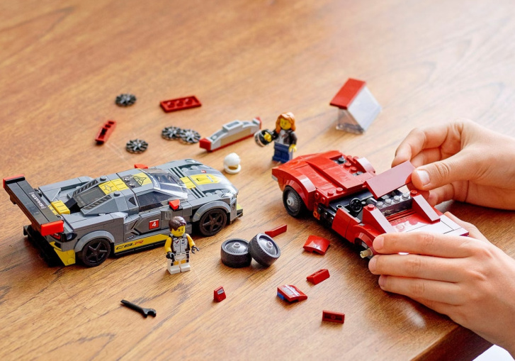 76903 Lego Speed Champions – Chevrolet Corvette C8.R a Chervolet Corvette