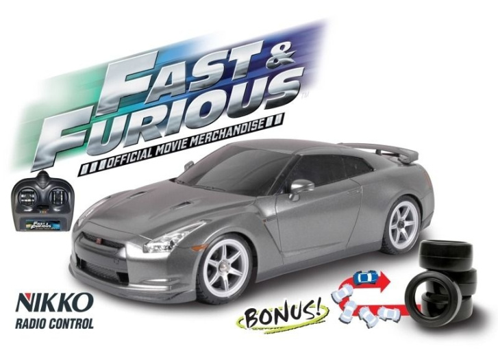 RC Nikko sportovní auto