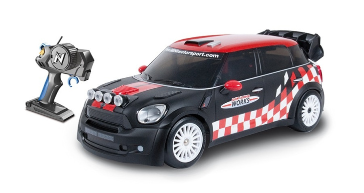 RC Nikko sportovní auto 1:16