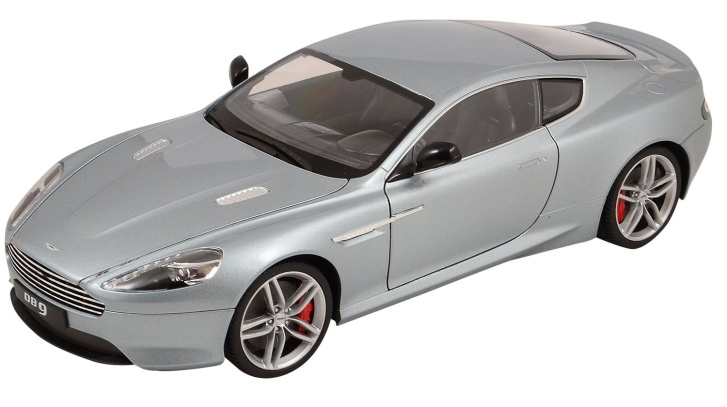 Aston Martin DB9 Coupe 1:18