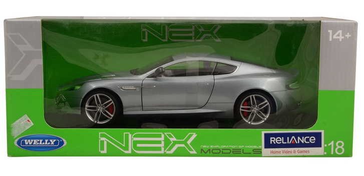 Aston Martin DB9 Coupe 1:18