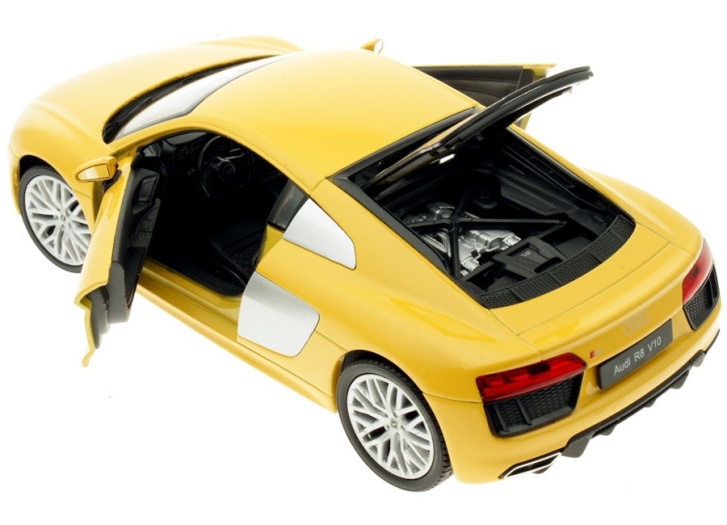 Audi R8 1:18