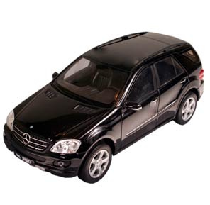 Mercedes-Benz ML350 1:25