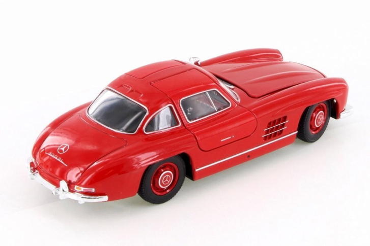 Mercedes 300 SL 1:24