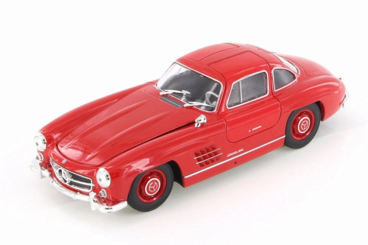Mercedes 300 SL 1:24