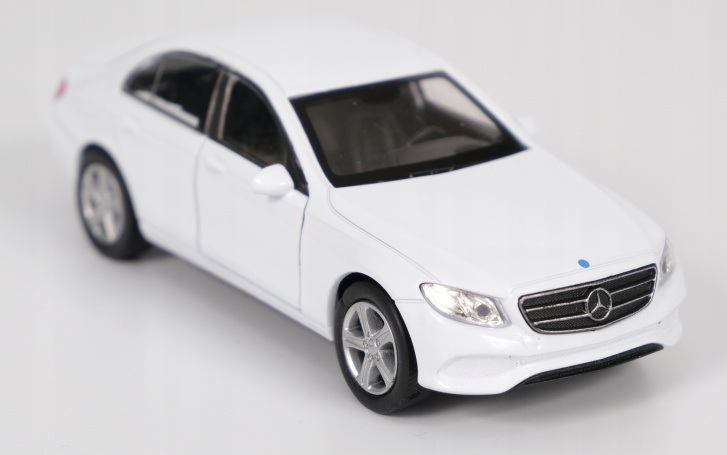 2016 Mercedes-Benz E-Class