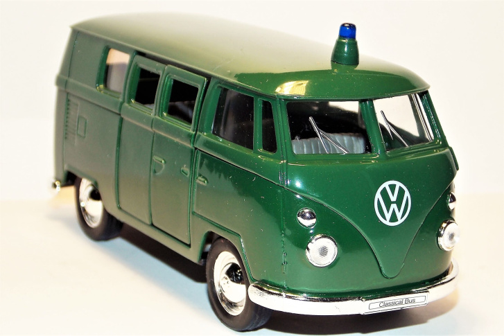 1963 Volkswagen T1 Bus